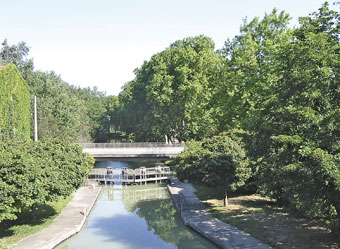 Le canal de Ticaille