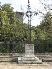 Croix en fer forgé de Salles sur l'Hers