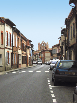 À l'époque romaine Baziège existe déjà et est connue sous le nom de Badera (l'origine de ce nom vient d'un gué qui servait à franchir la plaine marécageuse de l'Hers)