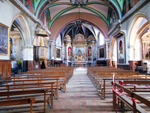 Mongiscard église intérieur