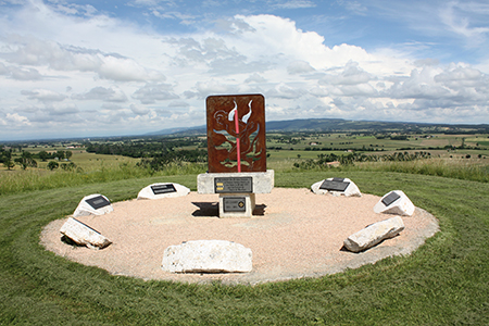 Mémorial femmes cathares Les Cassès