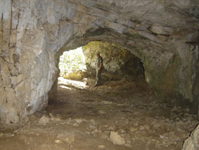 entree grotte