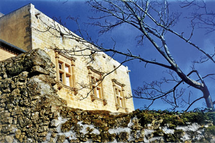Payra, la façade du château